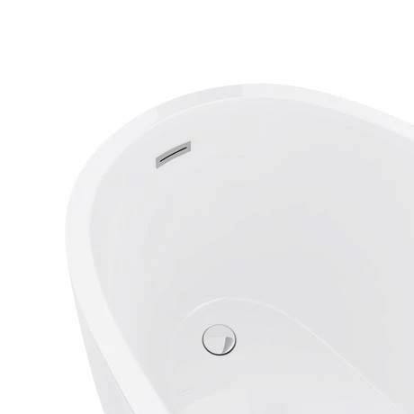 Toreno 1520 Small Modern Slipper Free Standing Bath Toreno 1520 Small Modern Slipper Free Standing Bath -Toreno Shop Turin Small Modern Slipper Free Standing Bath d1 460